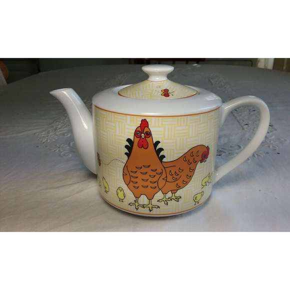 Vintage Porcelain Teapot Hens Chicks and Butterflies by Cameron Japan - Picture 4 of 12